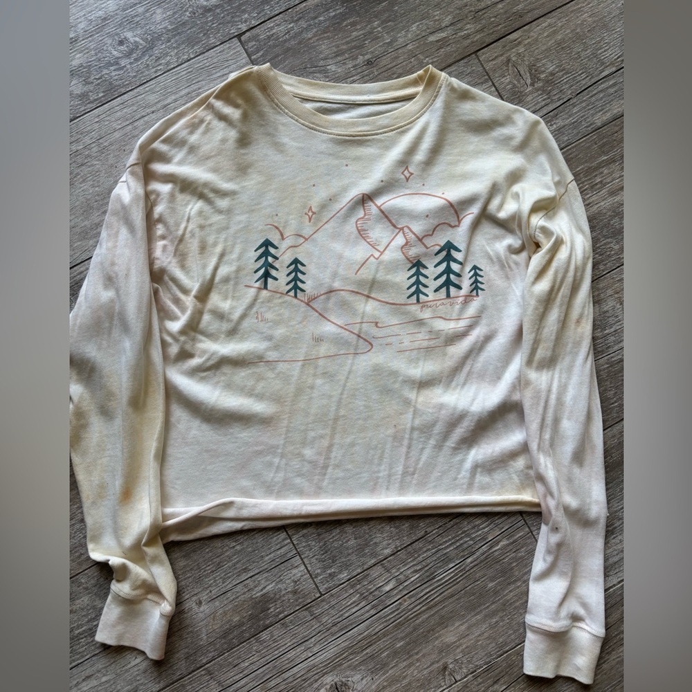 Pura Vida Cream/Light Yellow Long Sleeve Tee. Never worn w/o tags